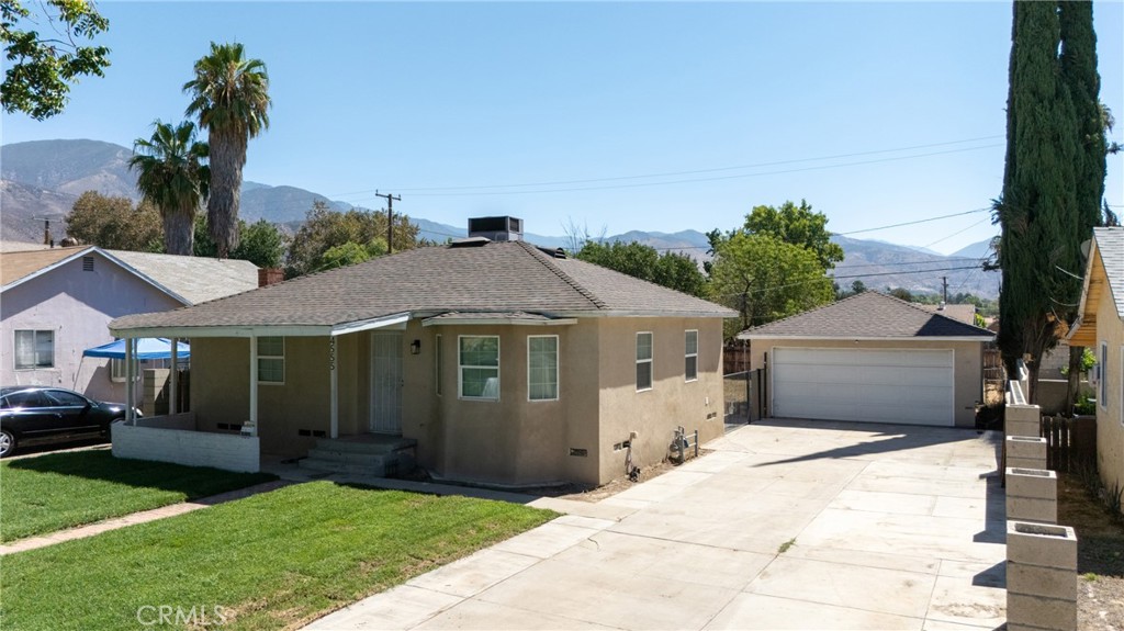 main property photo 26