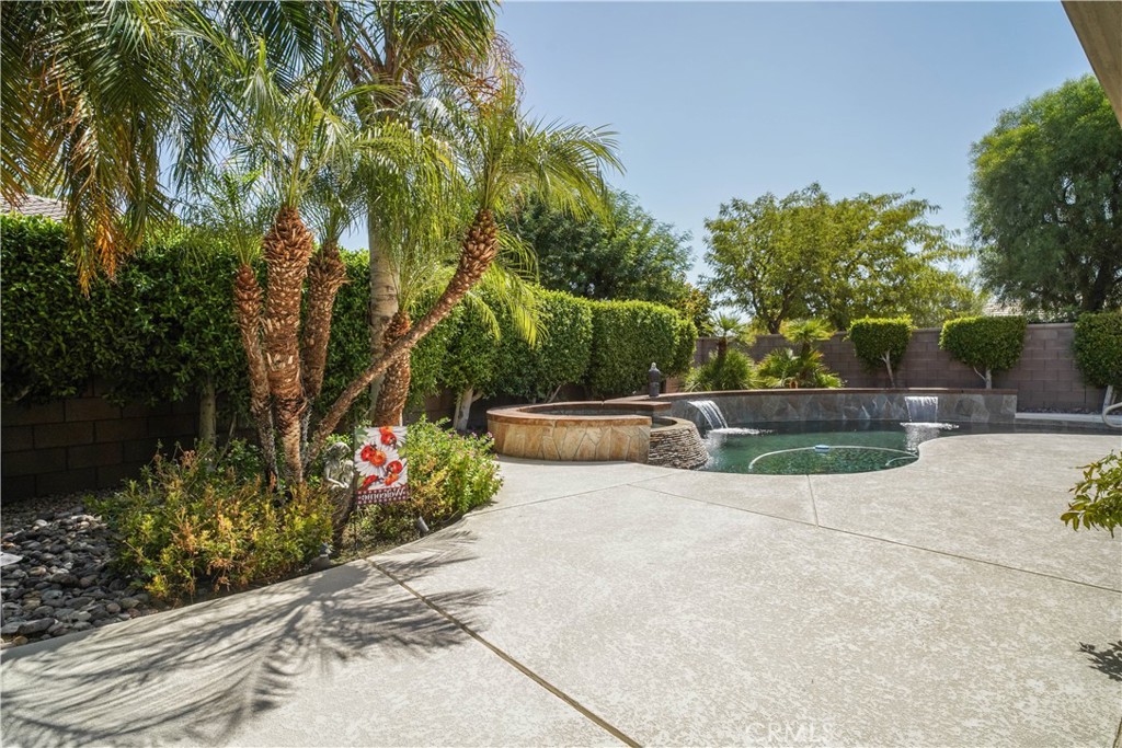main property photo 73