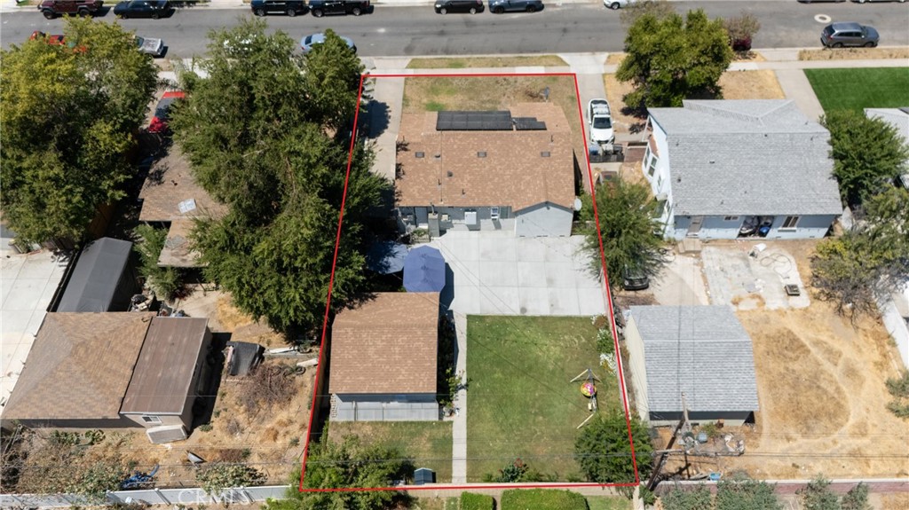 main property photo 41