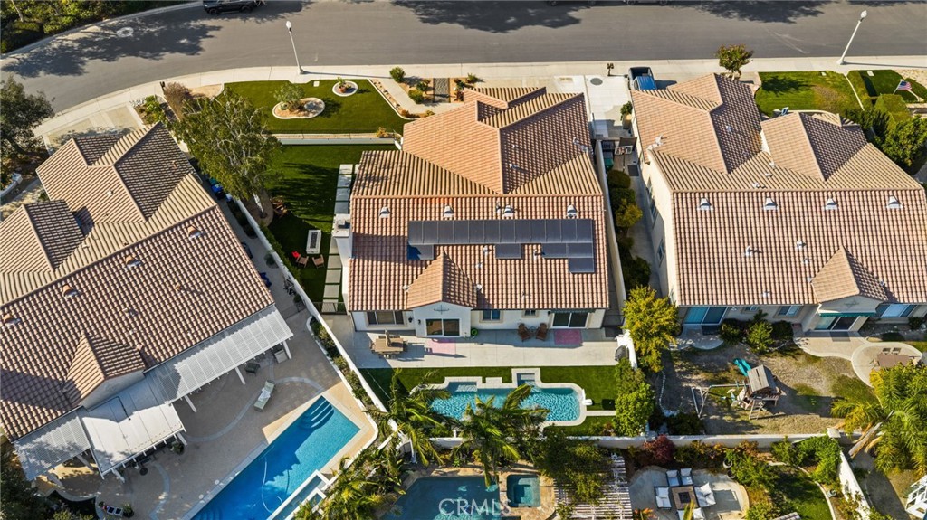 main property photo 45