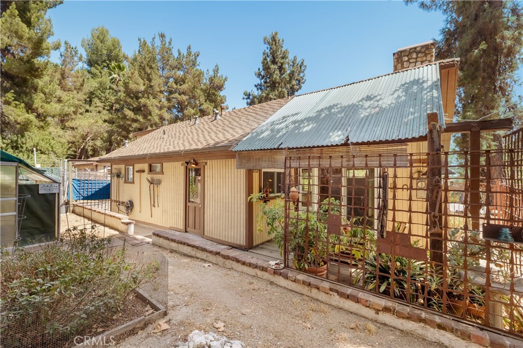main property photo 22