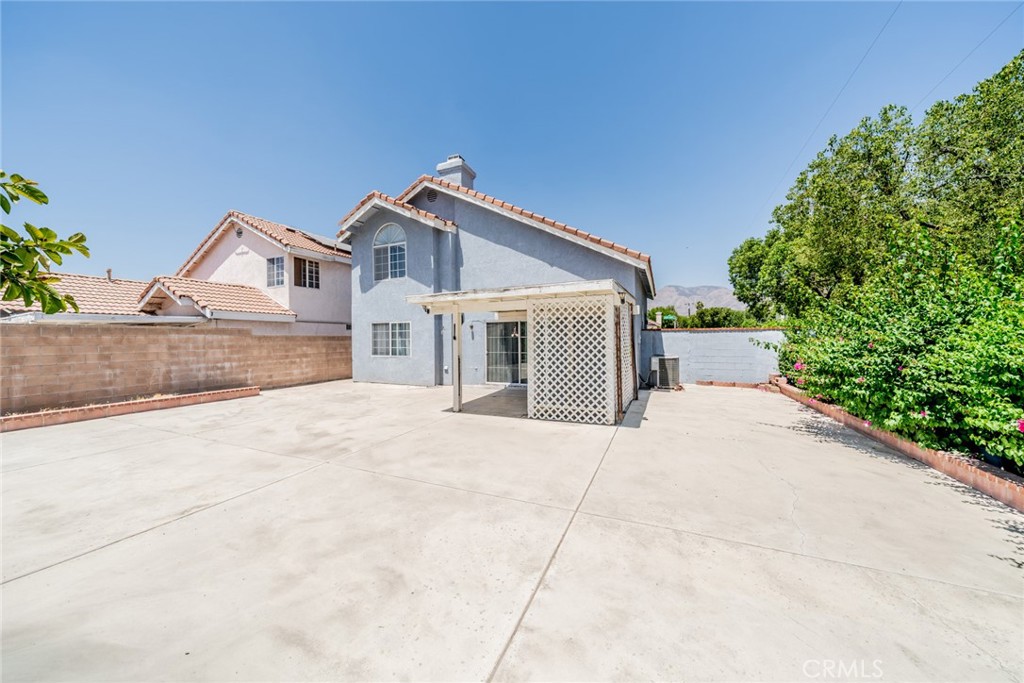 main property photo 32