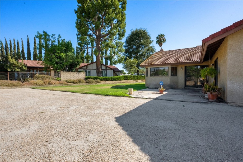 main property photo 49