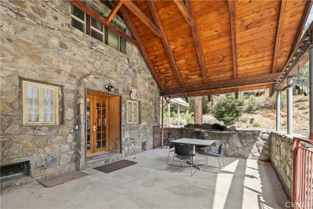 main property photo 38