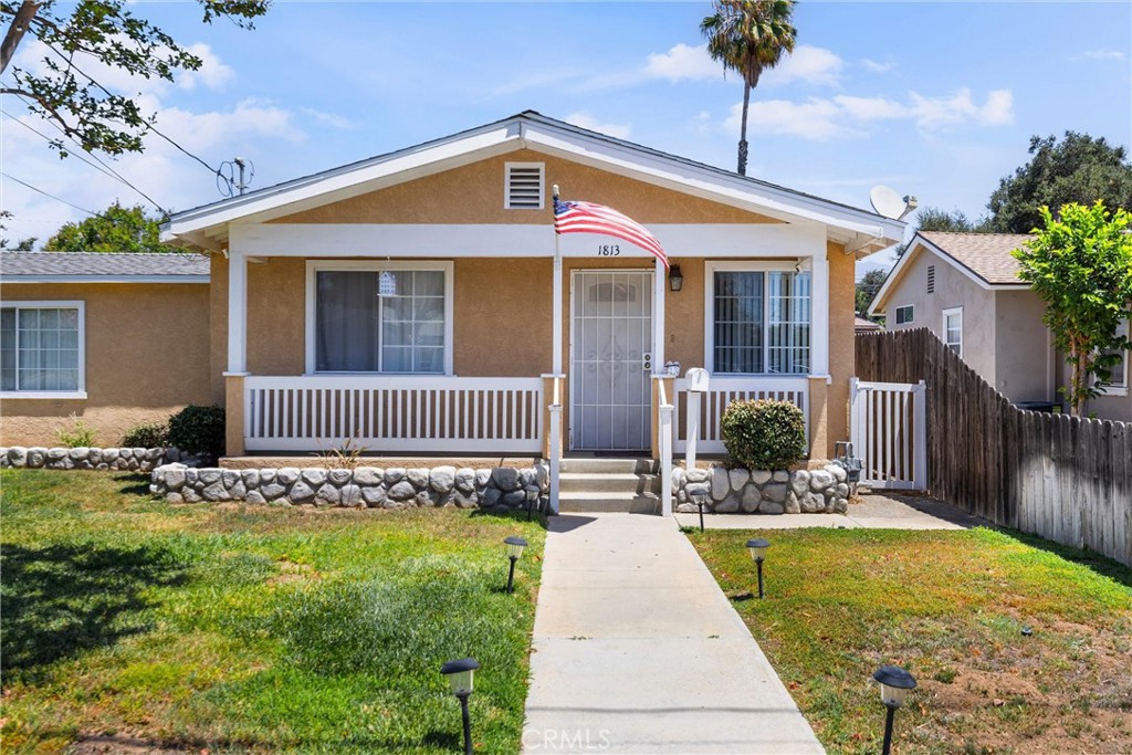 main property photo 23