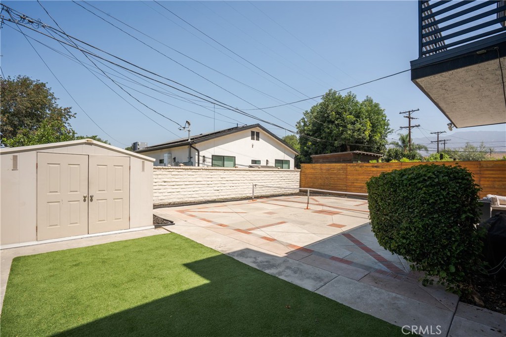 main property photo 40
