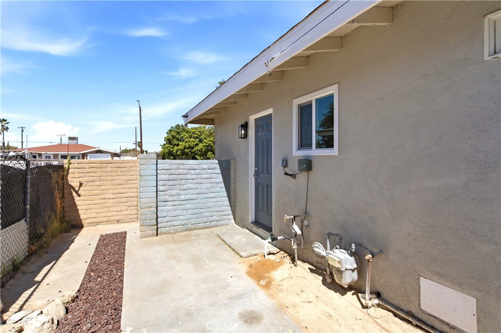 main property photo 31
