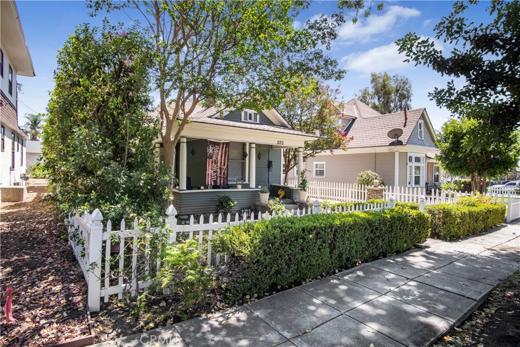 main property photo 7