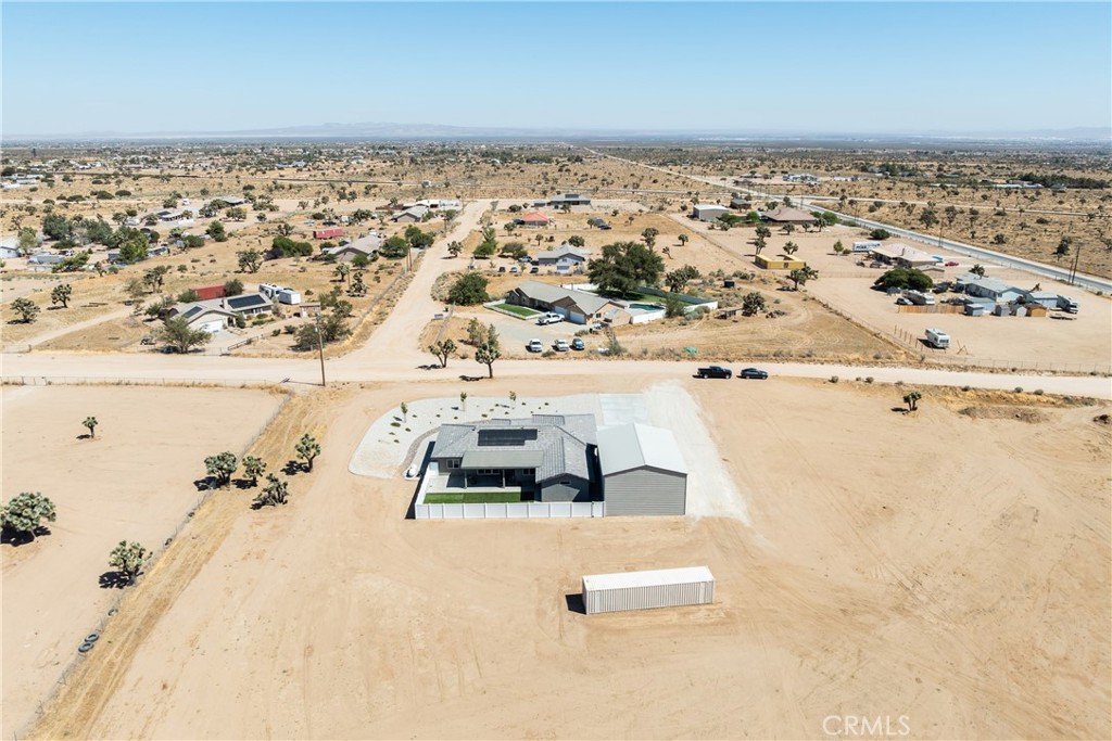 main property photo 50