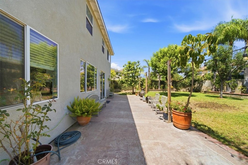 main property photo 41