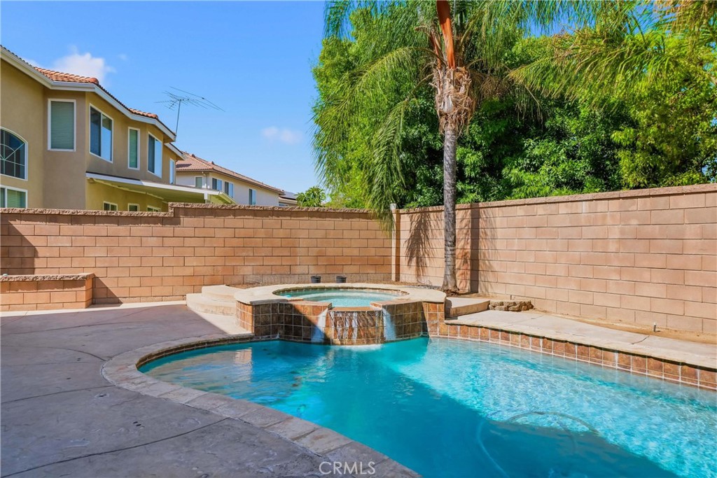 main property photo 54