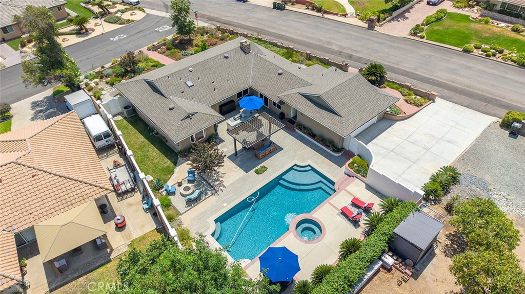 main property photo 64