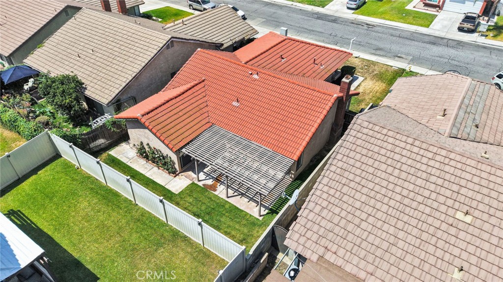main property photo 32
