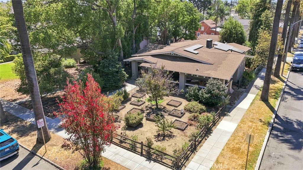 main property photo 54
