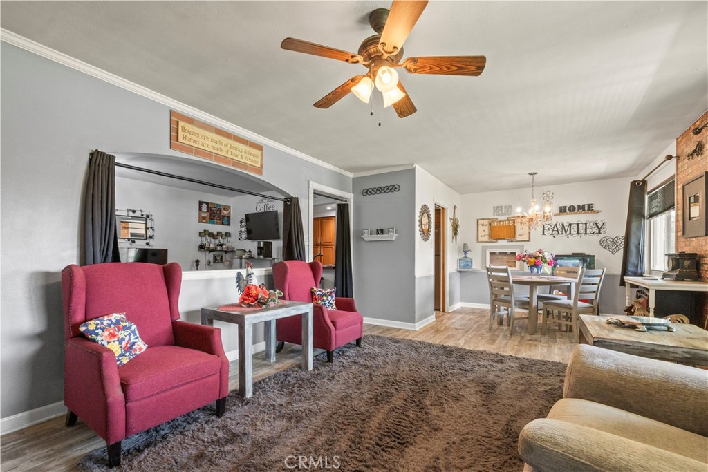 main property photo 5