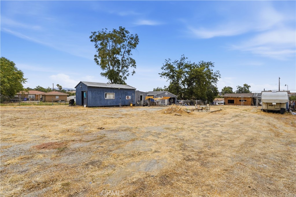 main property photo 42