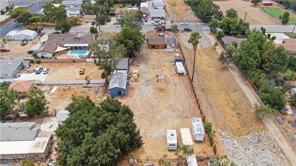 main property photo 49
