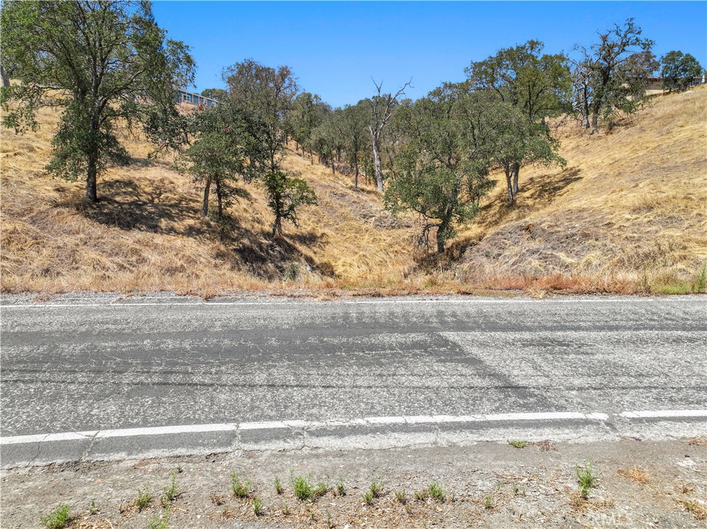 main property photo 9