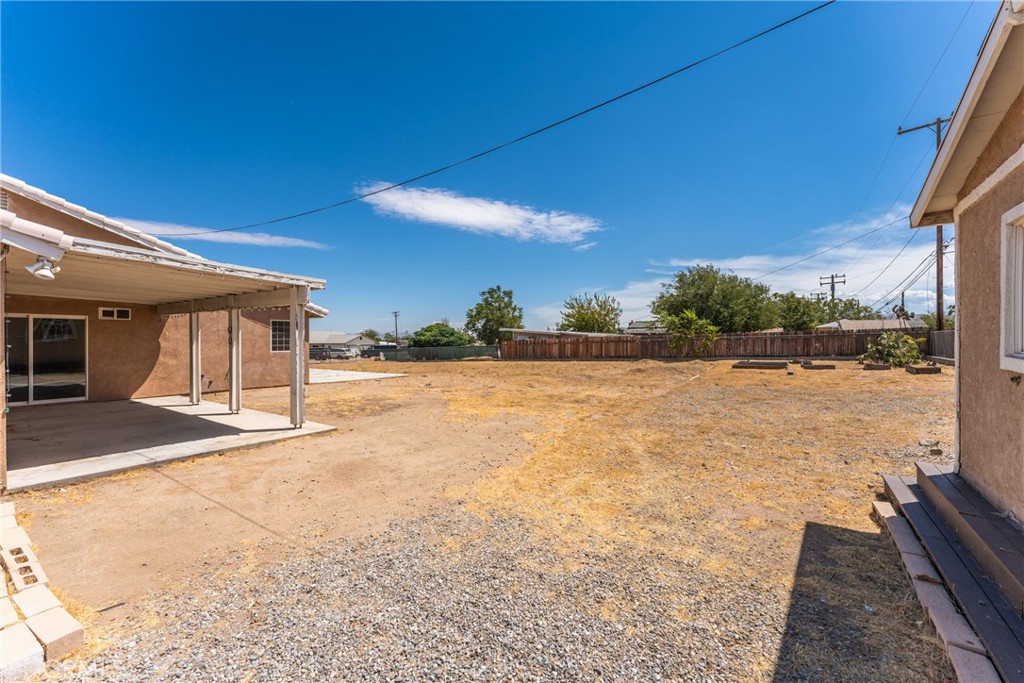 main property photo 37