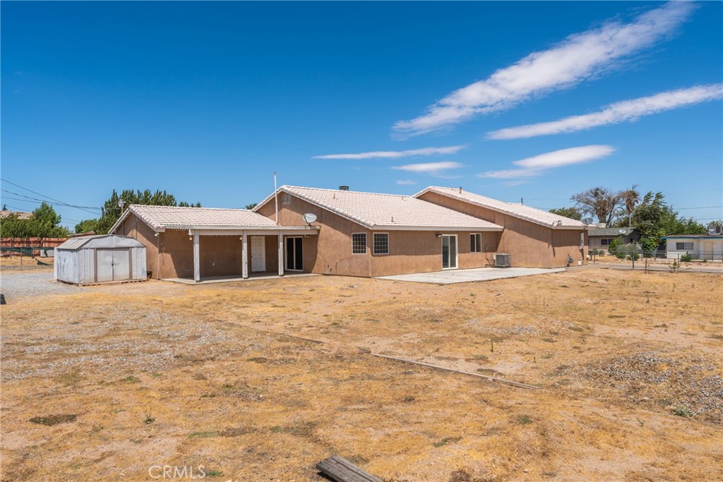 main property photo 40