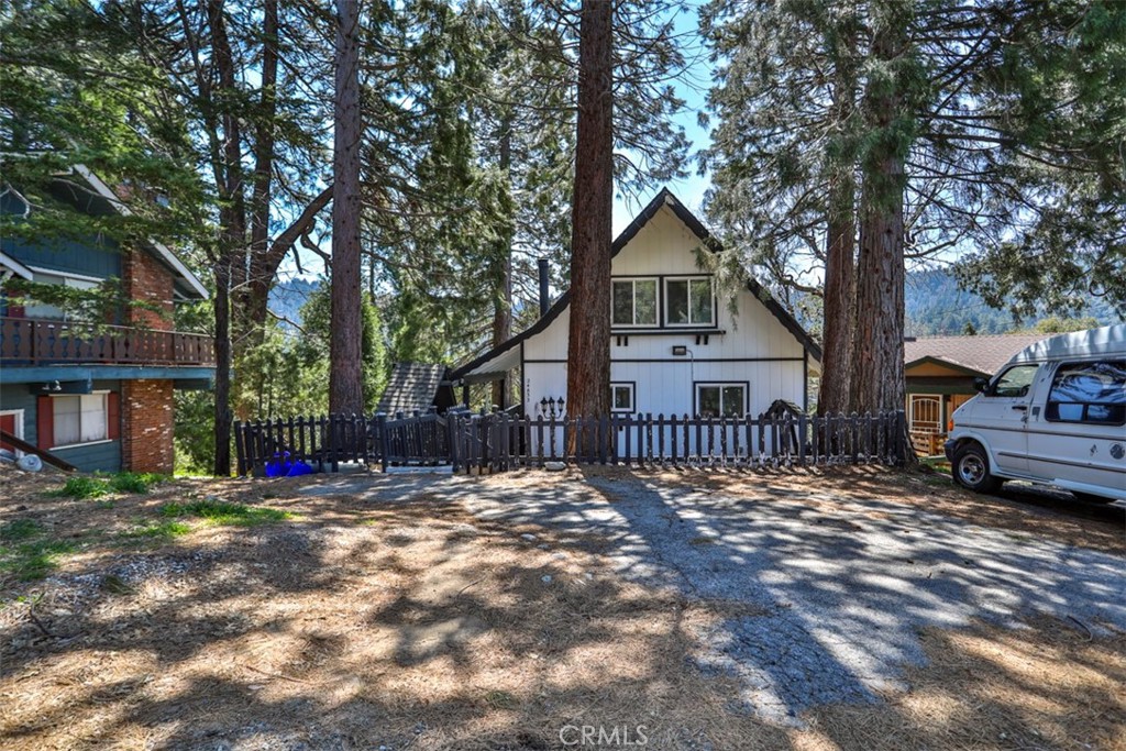 main property photo 5