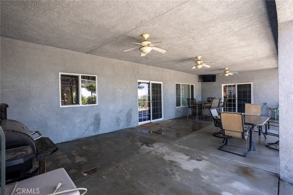 main property photo 25