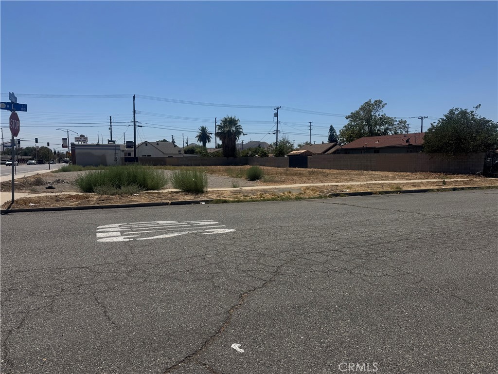 main property photo 6