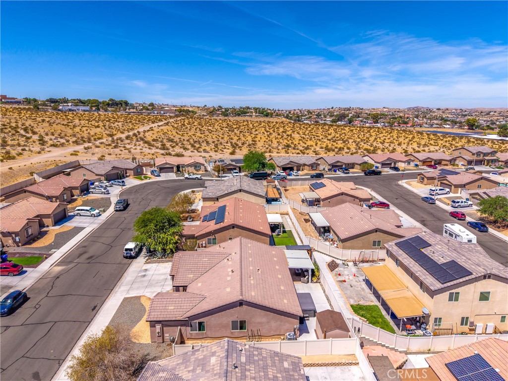 main property photo 40