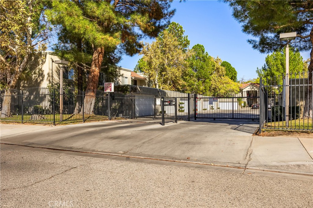 main property photo 37