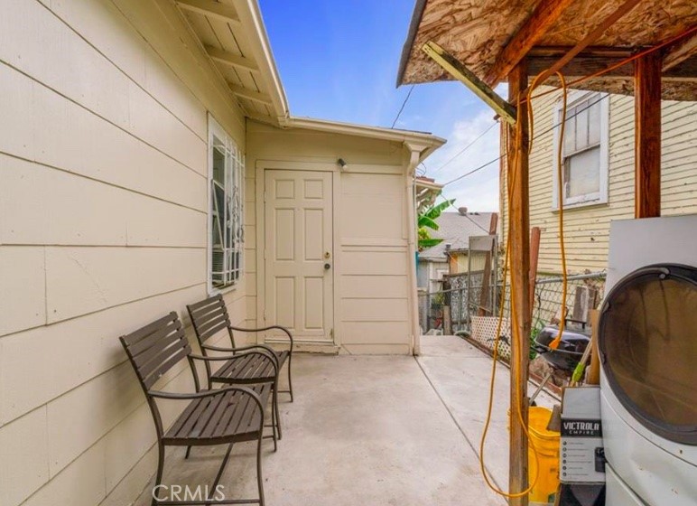main property photo 13
