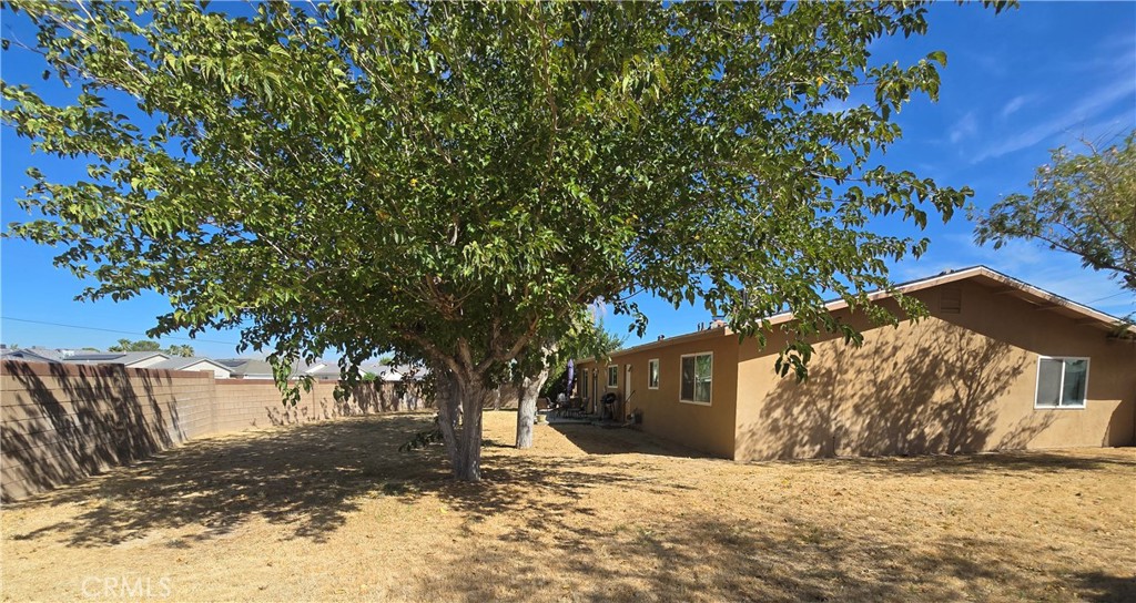main property photo 15