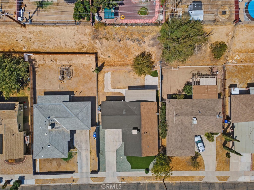 main property photo 38