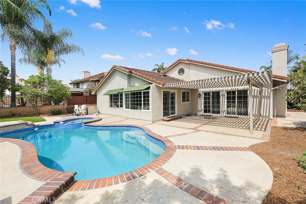 main property photo 38