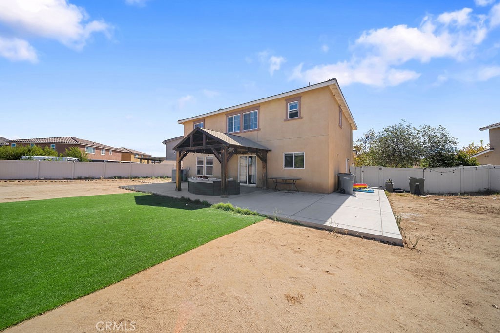 main property photo 30