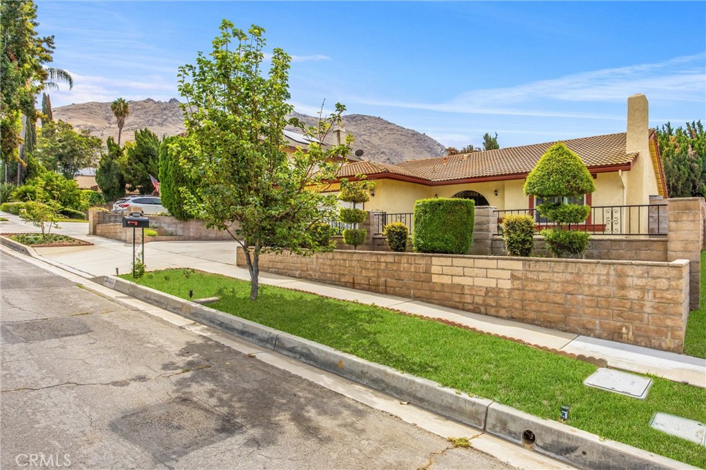 main property photo 2