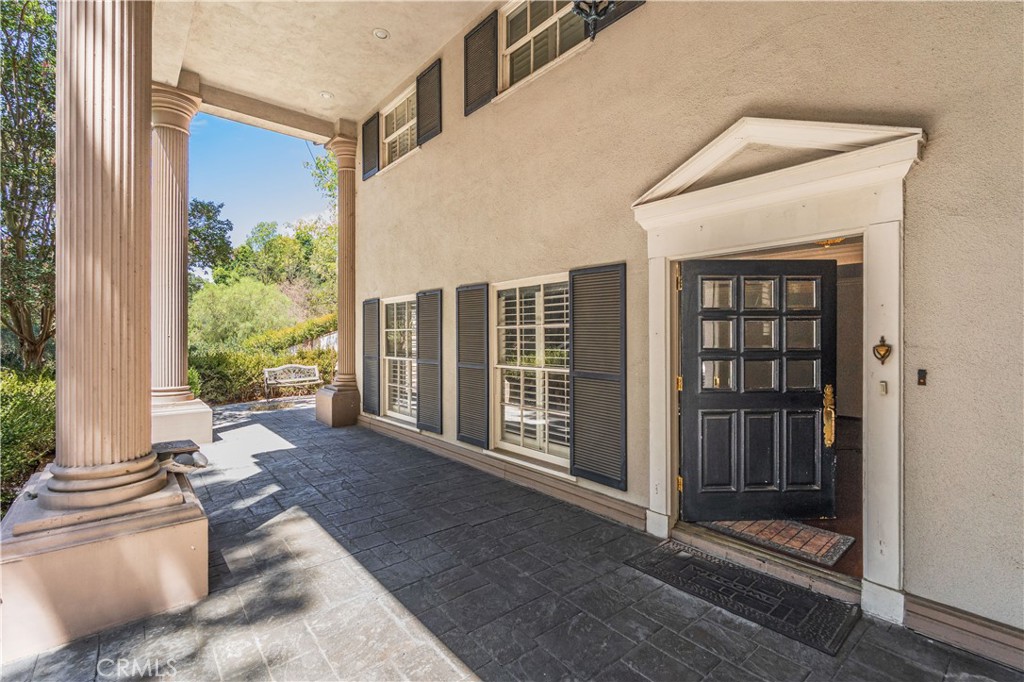 main property photo 4