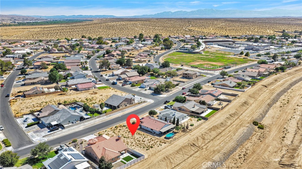 main property photo 8