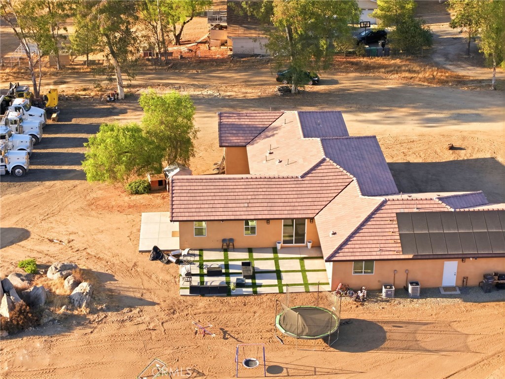 main property photo 39
