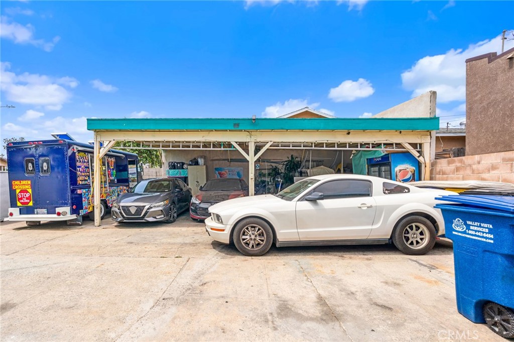 main property photo 35