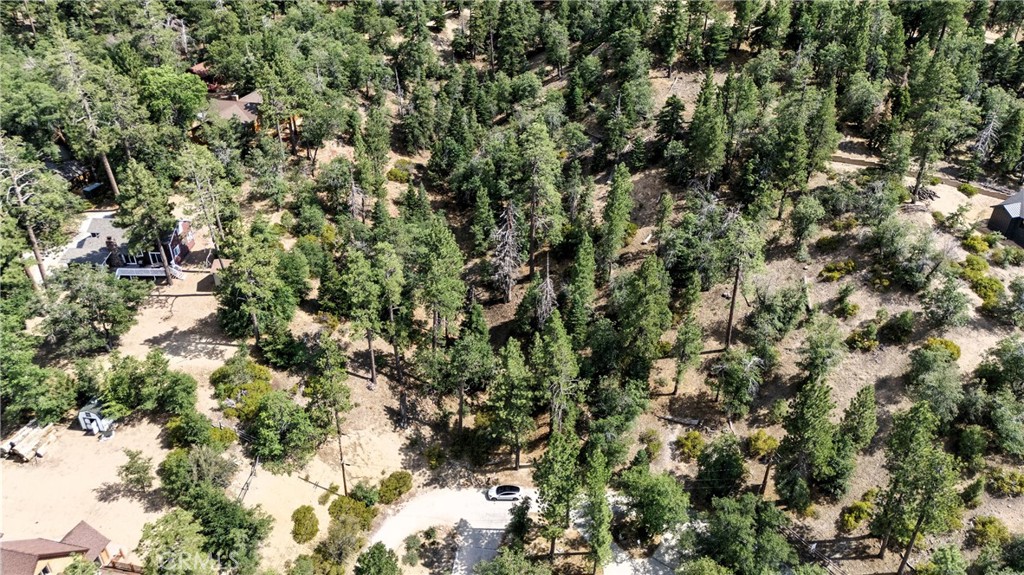 main property photo 11