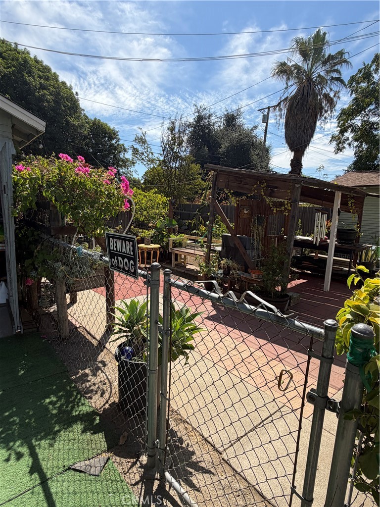 main property photo 47