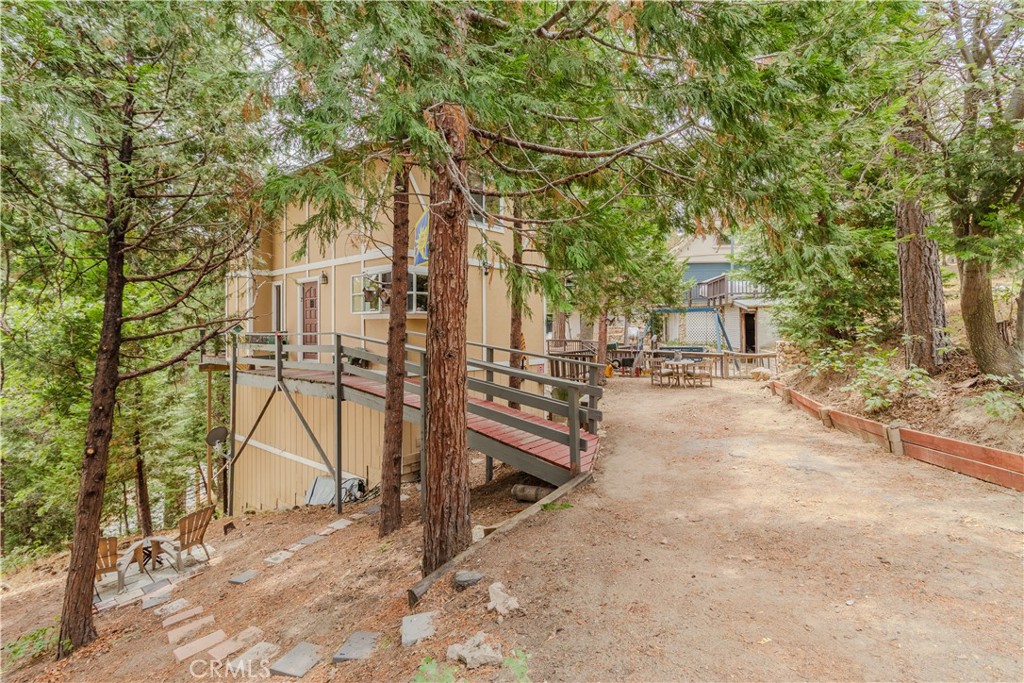 main property photo 5
