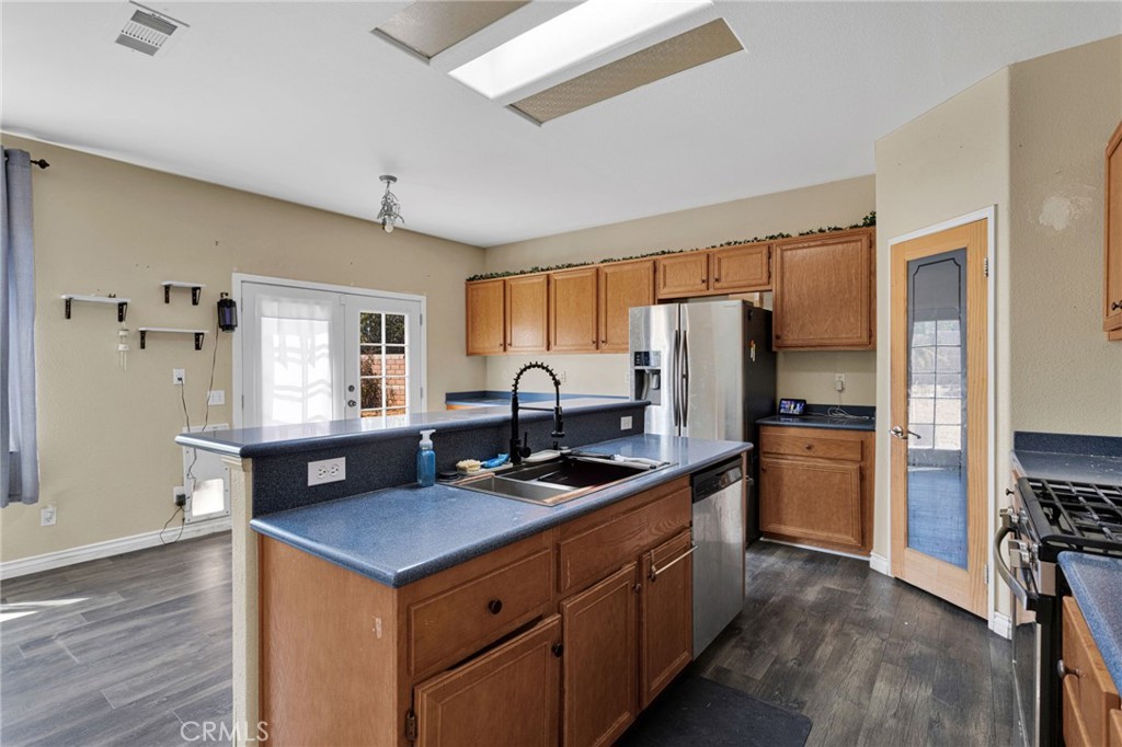 main property photo 15