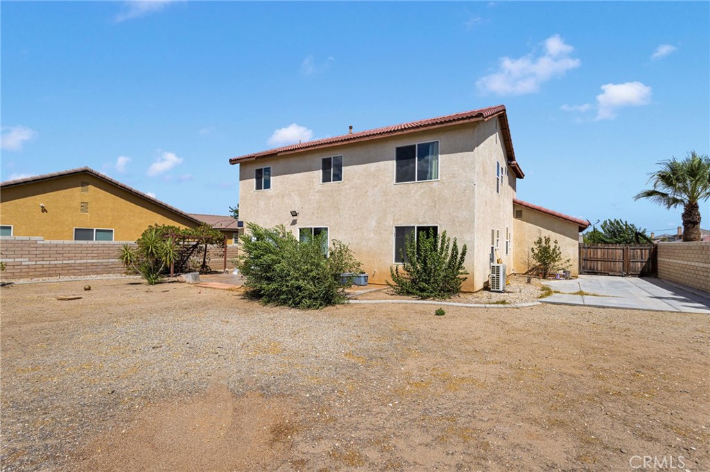 main property photo 41