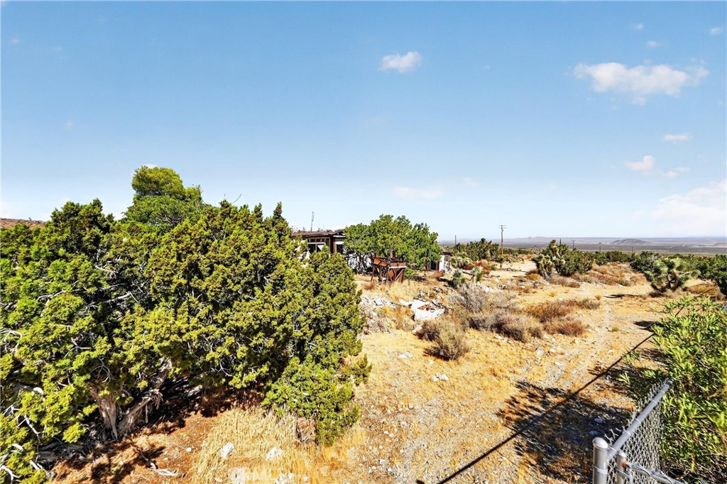main property photo 11