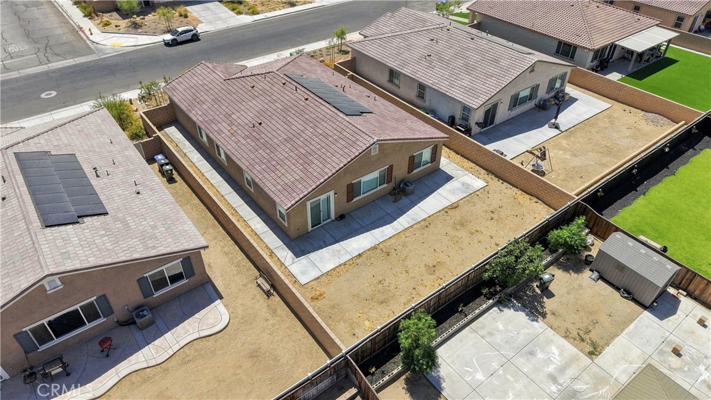 main property photo 41