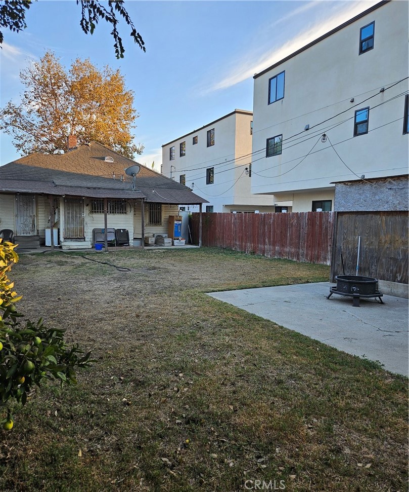 main property photo 9