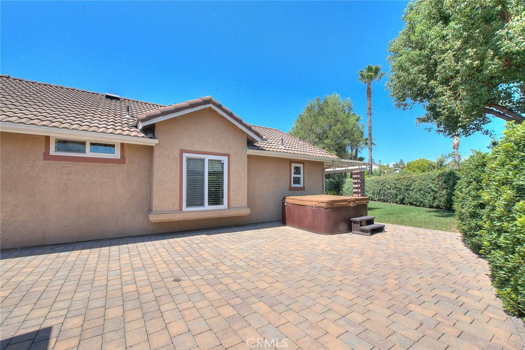 main property photo 60