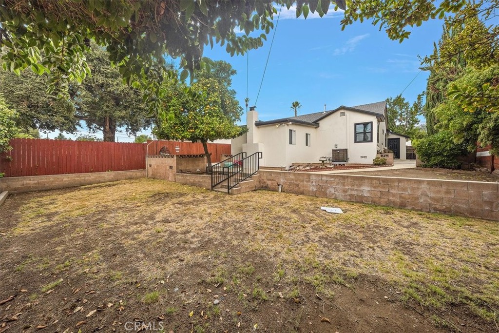 main property photo 25