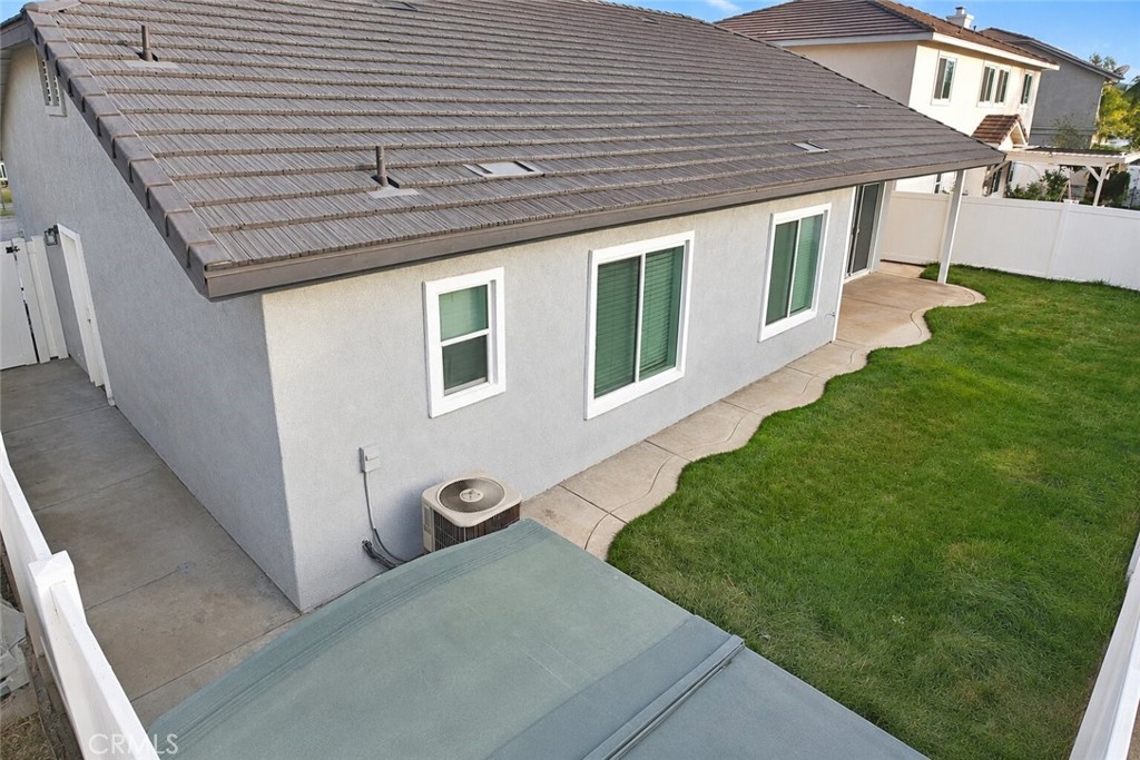 main property photo 26